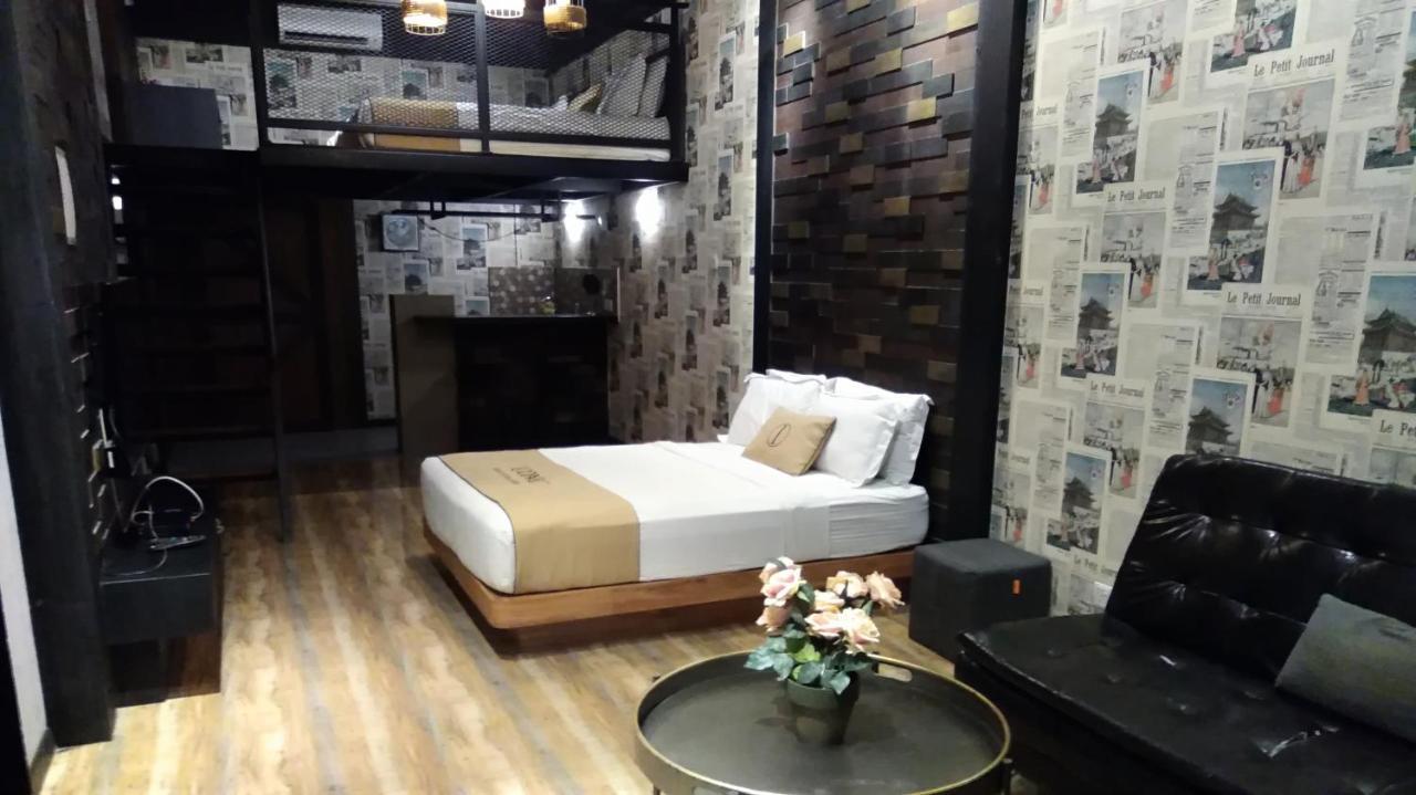 Iconic Suites & Pods Hotel Ipoh Extérieur photo