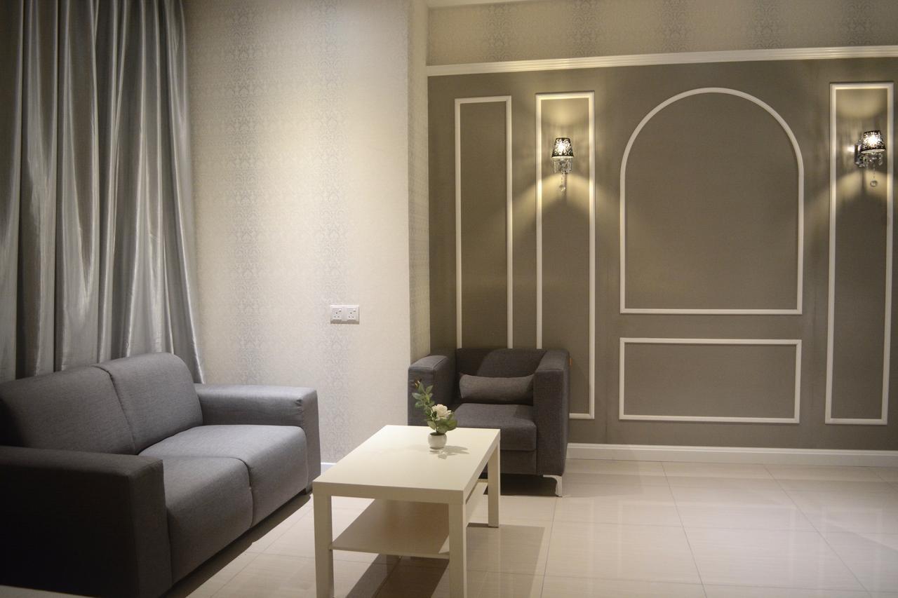 Iconic Suites & Pods Hotel Ipoh Extérieur photo