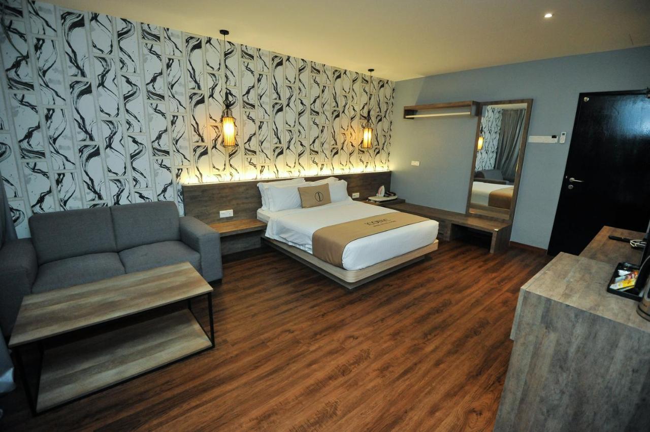 Iconic Suites & Pods Hotel Ipoh Extérieur photo